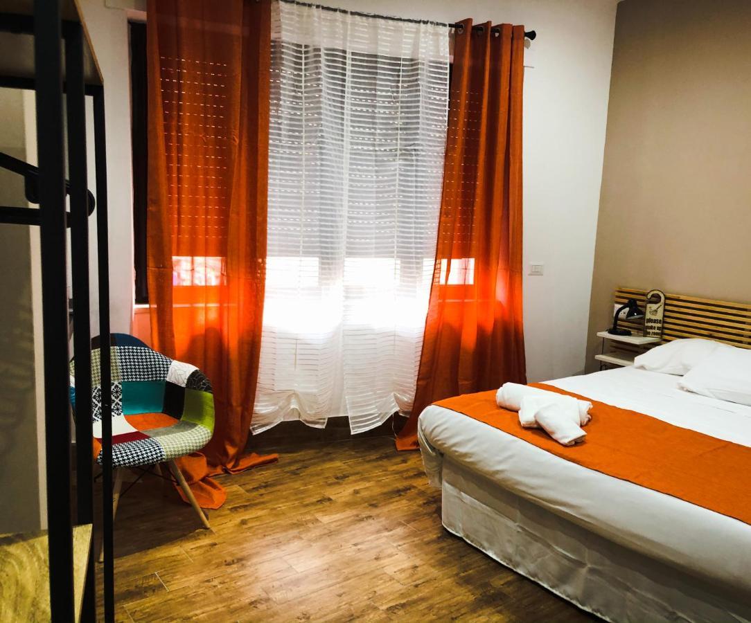 Napoli Central Station Deluxe Bed & Breakfast Exterior photo